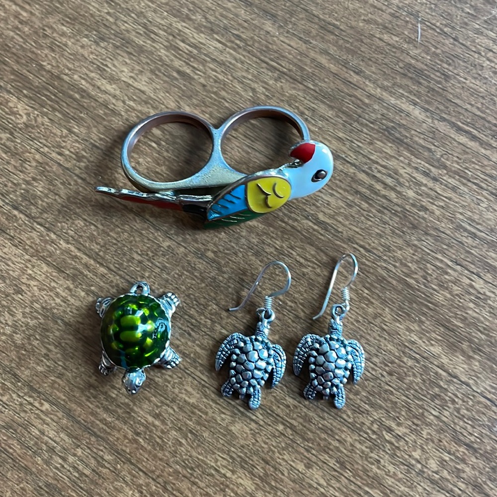 5 for $25! Tropical creature jewelry bundle - Picture 1 of 9